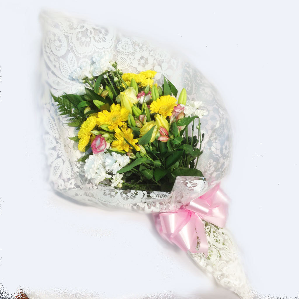 Seasonal Yellow Bouquet - Alan Brown Flowers